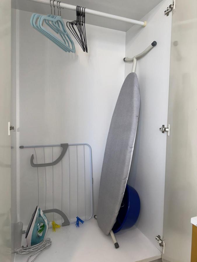 Sea View Apartment Near The Beach Paphos Extérieur photo