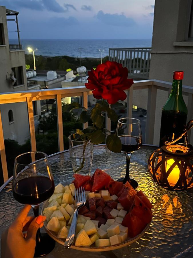Sea View Apartment Near The Beach Paphos Extérieur photo